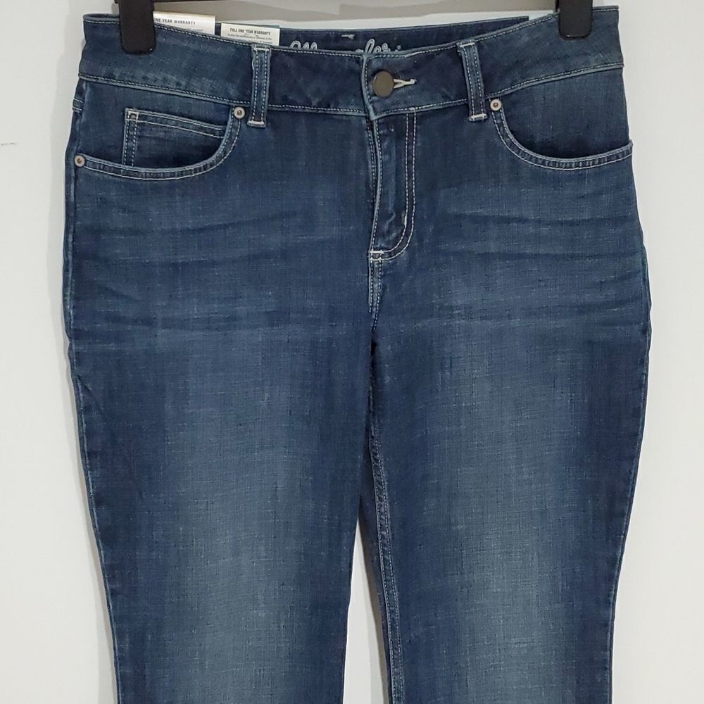WRANGLER 31x32 Dark Wash Size 10 Boot Cut Jeans